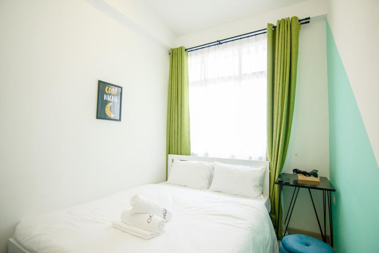 Ostello Folk Poshtel Asok Bangkok Esterno foto